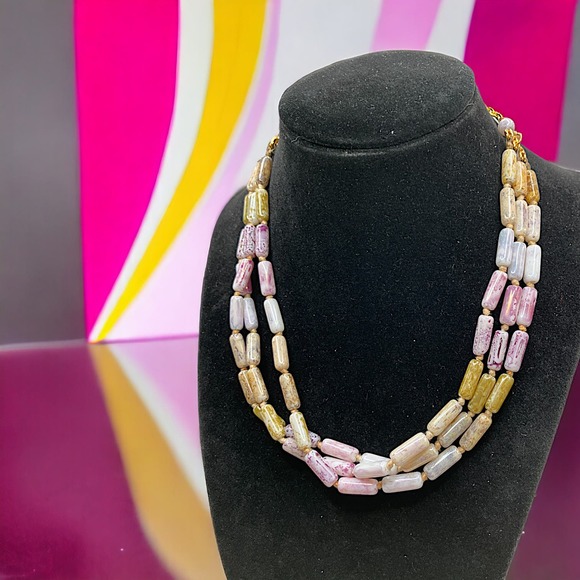 3 Strand Grays, Purples, and Greens Beaded Necklace! - Picture 1 of 8